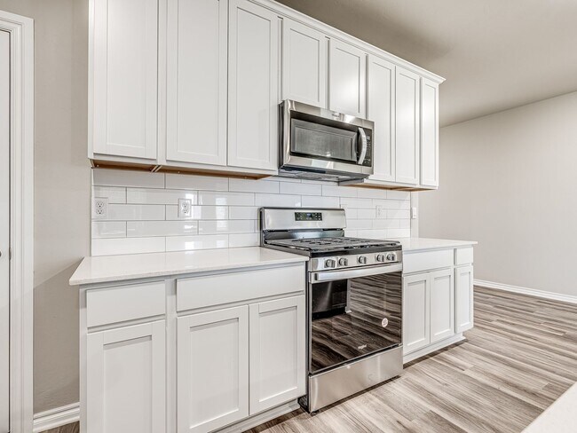 Building Photo - Brand New Construction Home + Deer Creek S...