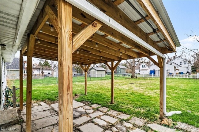 Building Photo - 5425 Ohio St