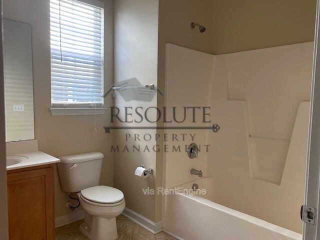 Building Photo - 234 Stobhill Ln