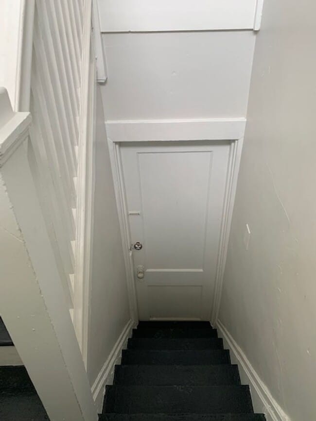 Building Photo - 1201 Creedmoor Ave