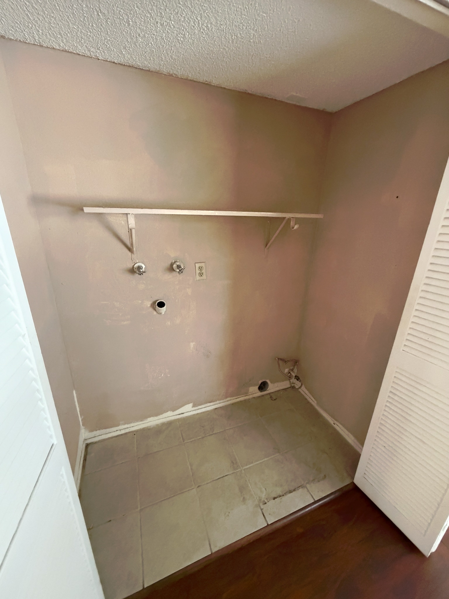 Building Photo - 20240 E Arrow Hwy