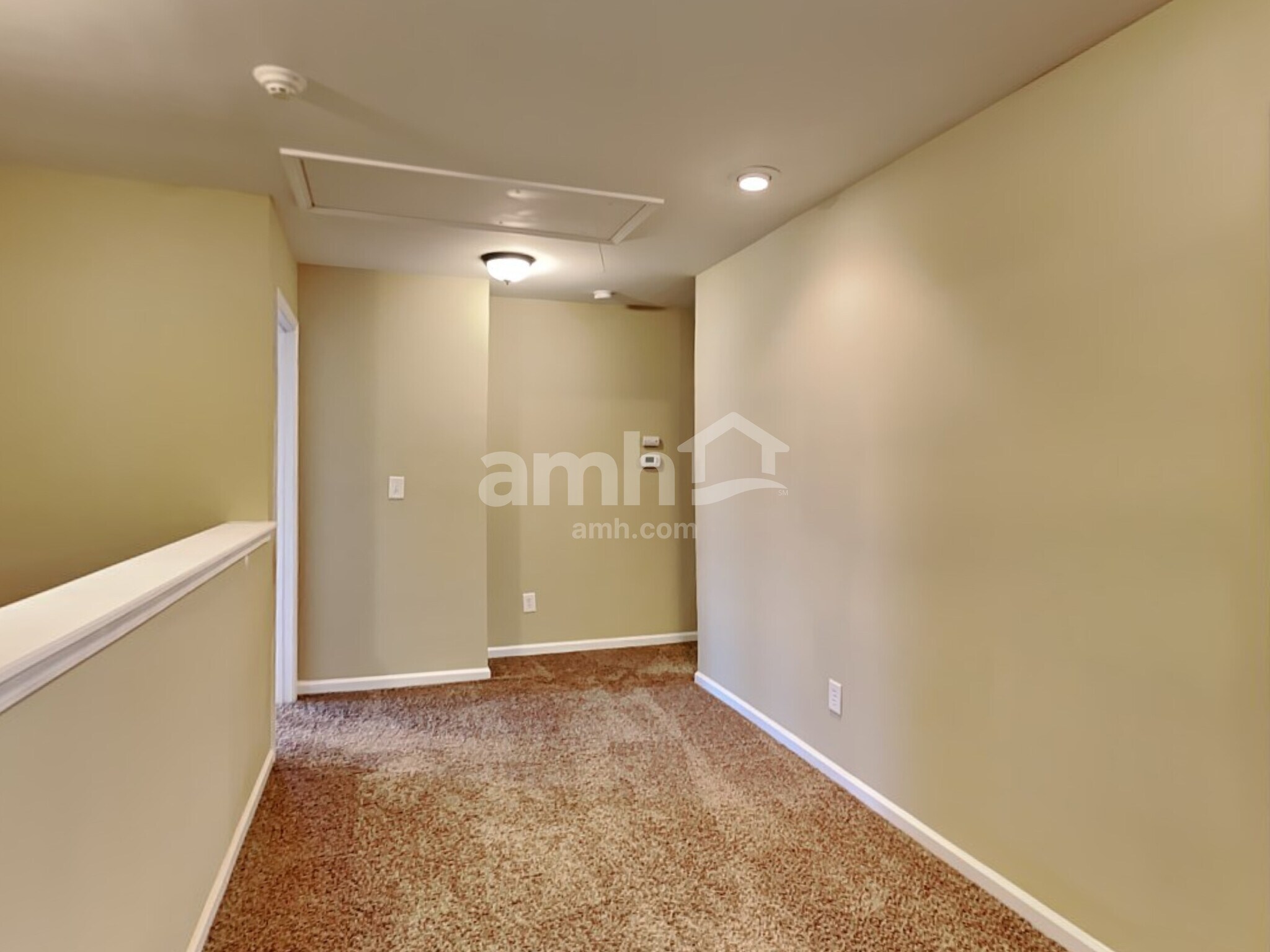 Building Photo - 6859 Coopers Hawk Trl
