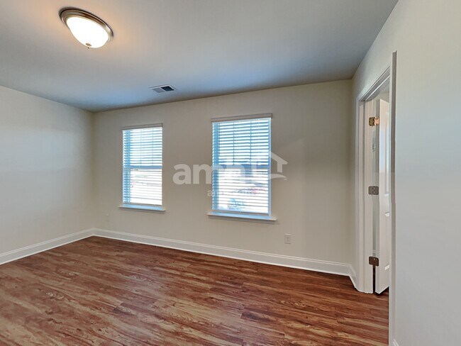 Building Photo - 3891 Chivalry Drive