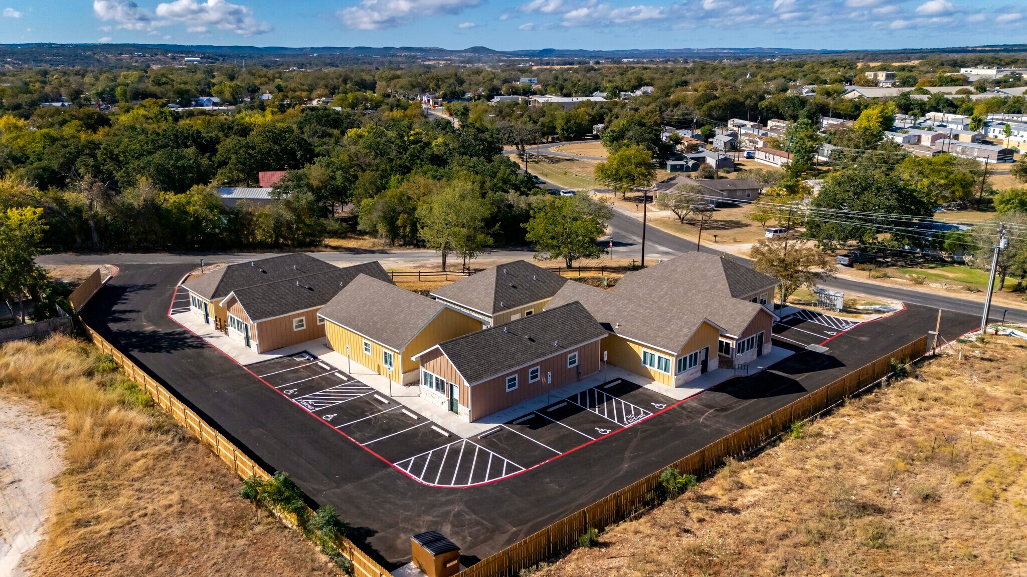 Building Photo - 705 Fifth St