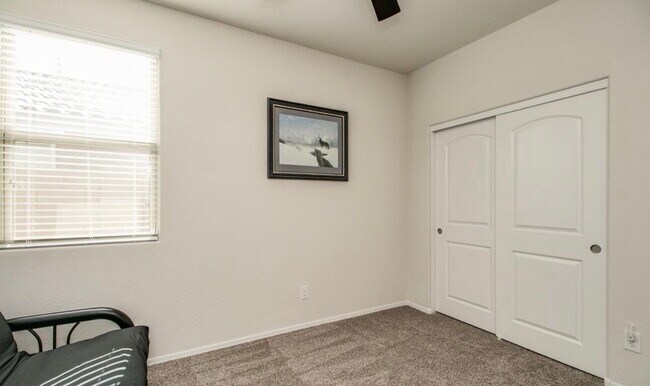 Building Photo - Popular 4 bedroom Model available June 1st!