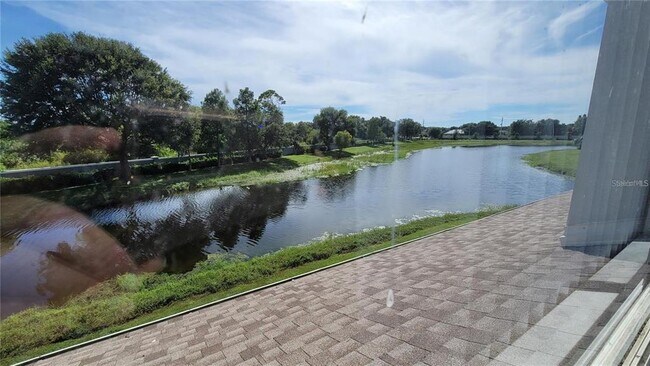 Building Photo - 4638 Sabal Key Dr