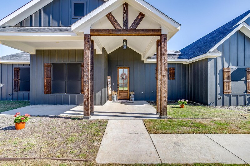 Building Photo - 120 Cochran Rd