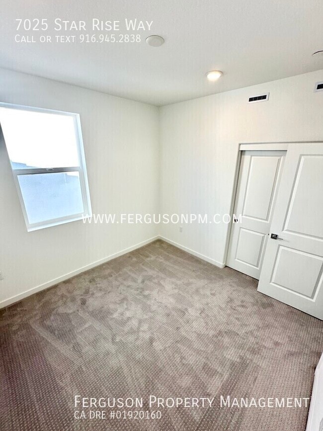 Building Photo - 7025 Star Rise Wy
