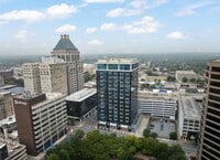 Building Photo - Centerpointe- Urban luxury living!!