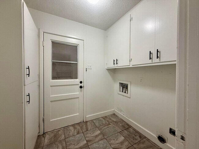 Building Photo - 4918 12th St