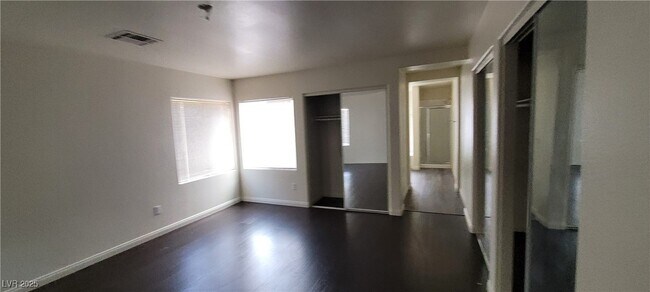 Building Photo - 8198 Rock Meadows Dr