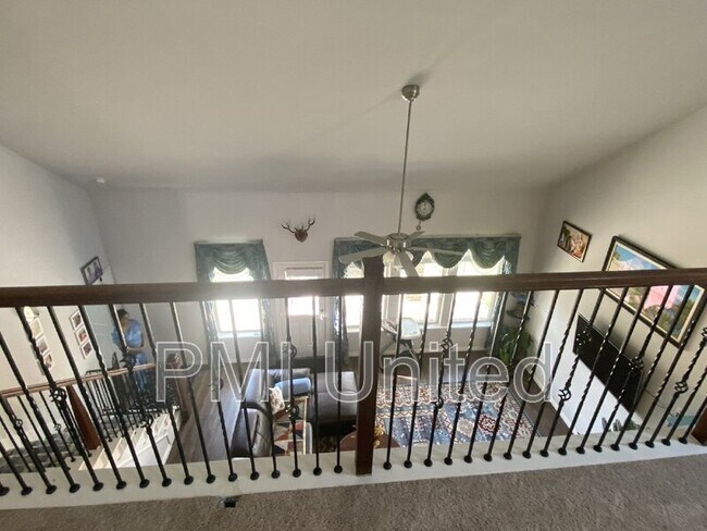Building Photo - 429 Halwin Dr