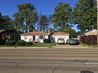 Building Photo - 539 N Hagadorn Rd