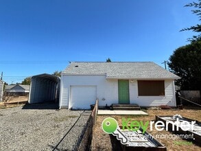 Building Photo - Charming 3 Bedroom Home for Rent in South ...