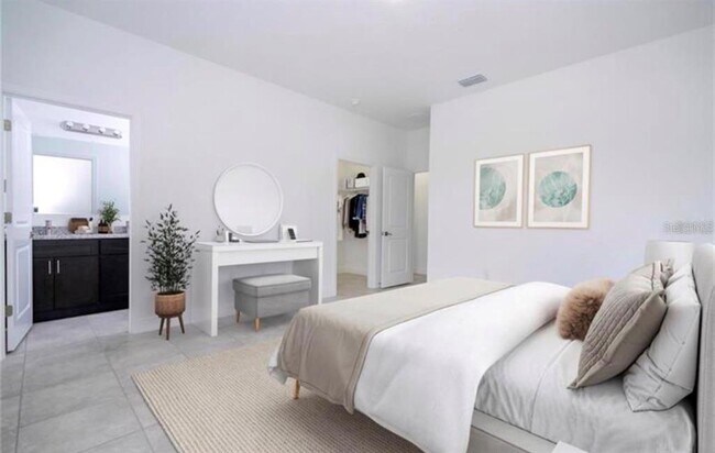 Building Photo - 2709 SW 155th Ln