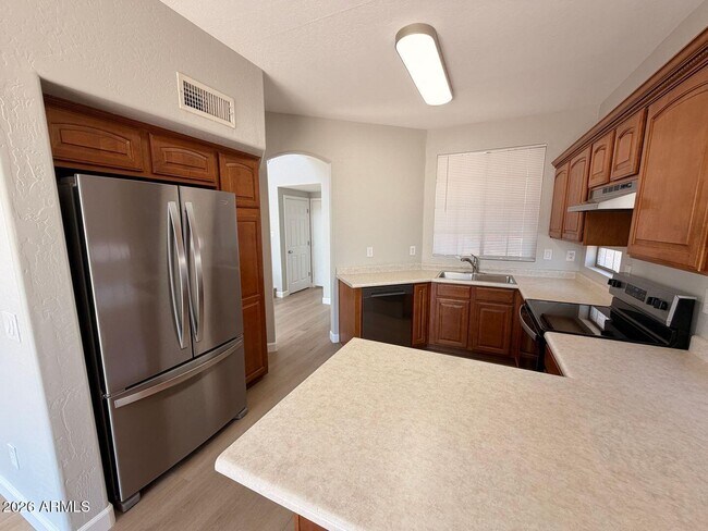 Building Photo - 11401 W Pima St