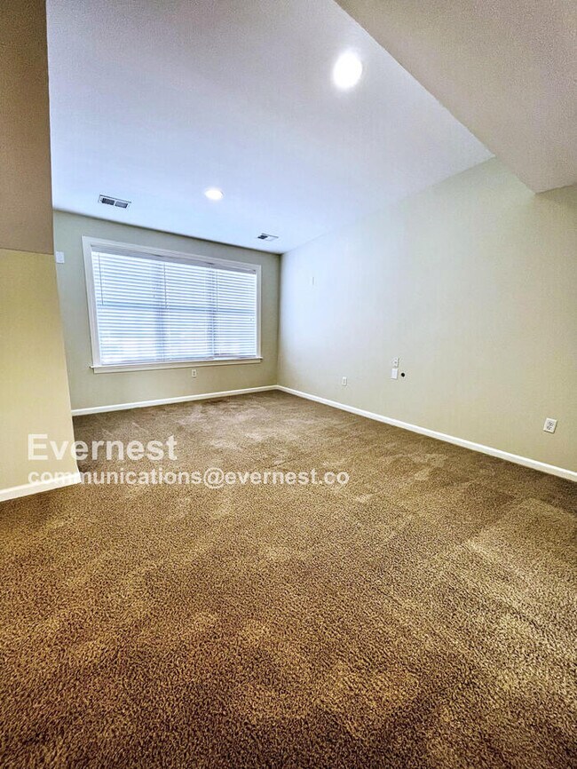 Building Photo - 311 Antioch Pike