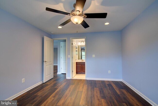 Building Photo - 13481 Arcadian Dr