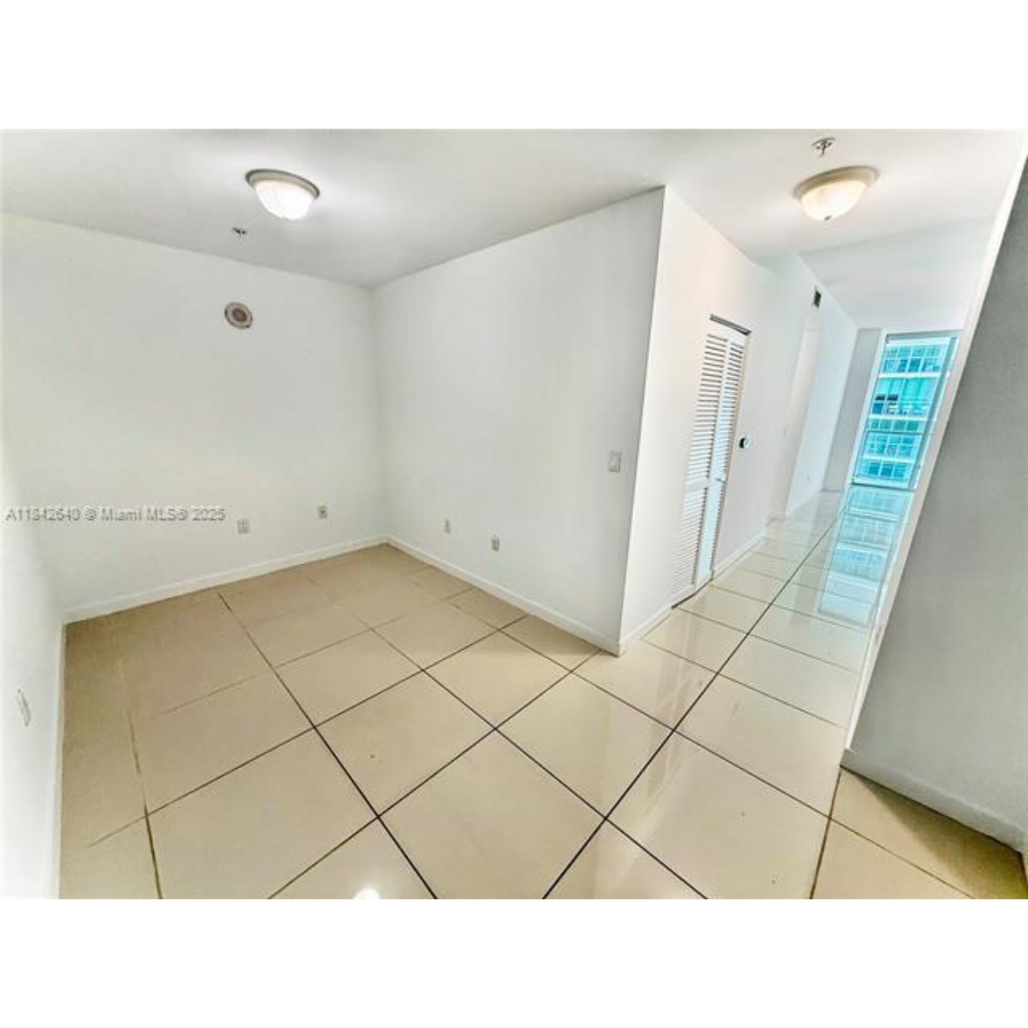 Building Photo - 79 SW 12th St