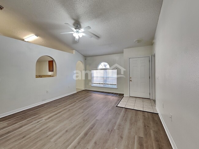 Building Photo - 7251 Lawn Tennis Ln