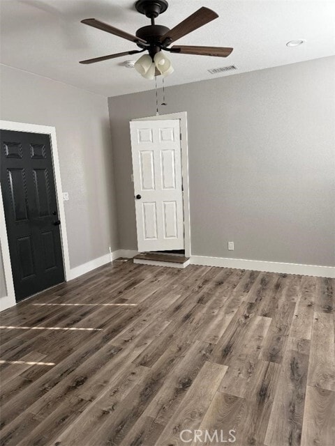 Building Photo - 1135 S Meeker Ave