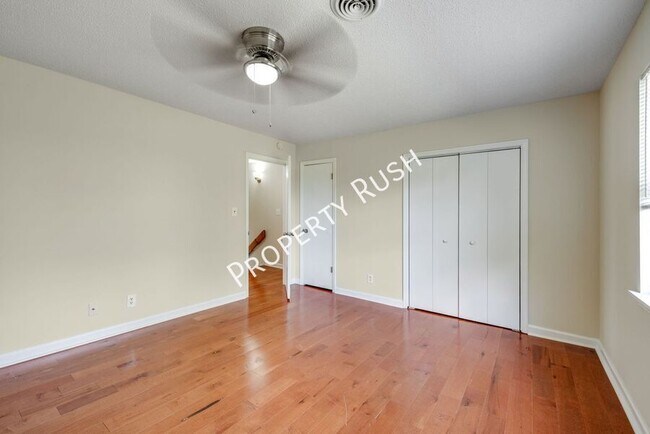 Building Photo - 46 Bell Rd