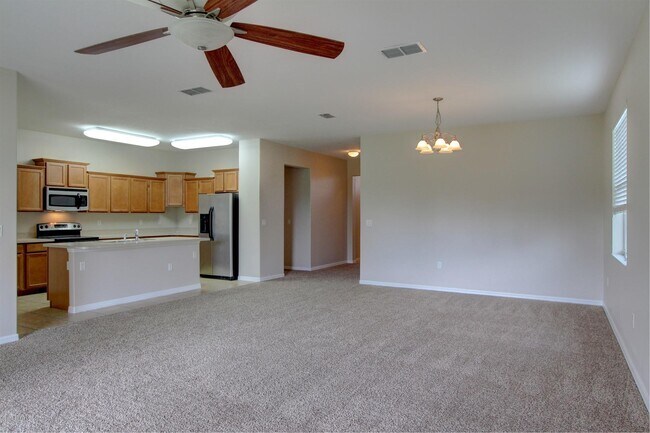 Building Photo - 5864 Trieda Dr