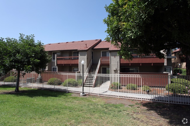 Primary Photo - Citrus Place