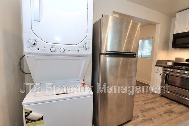 Building Photo - 4702 65th St