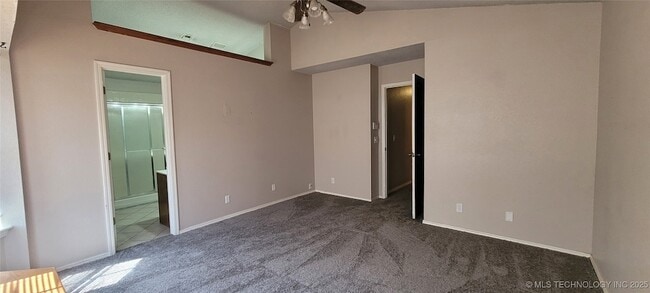 Building Photo - 2201 W Quinton St