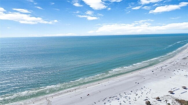 Building Photo - 2240 Stickney Point Rd