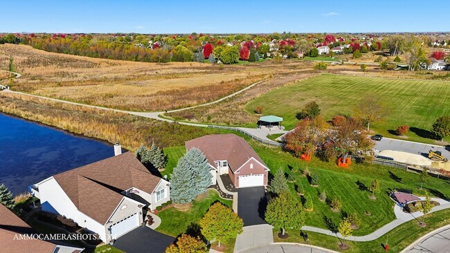 Building Photo - 2660 Harnish Dr