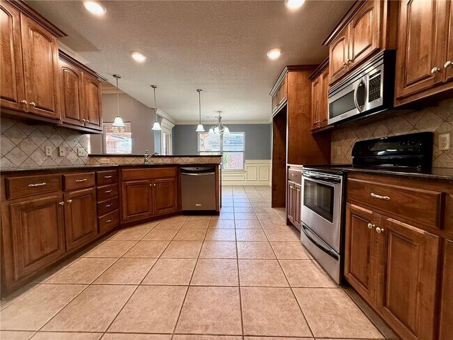 Building Photo - 1271 Coventry Ln