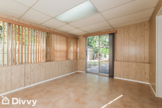 Building Photo - 2503 Cetra Ct