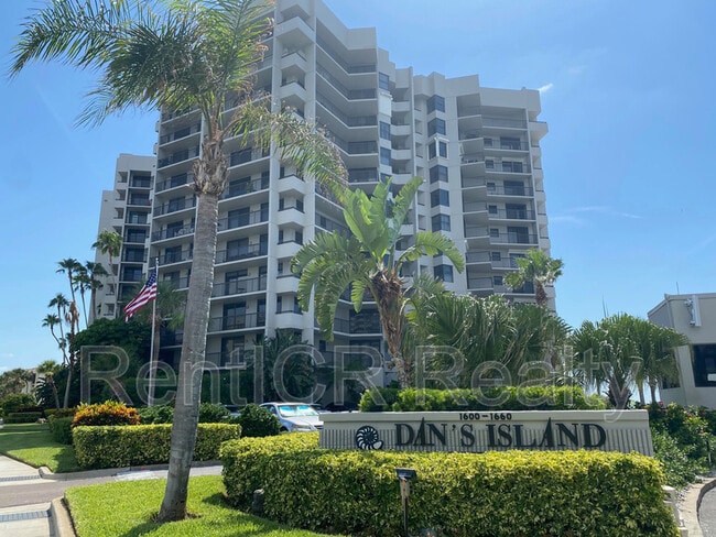 Primary Photo - 1660 Gulf Blvd