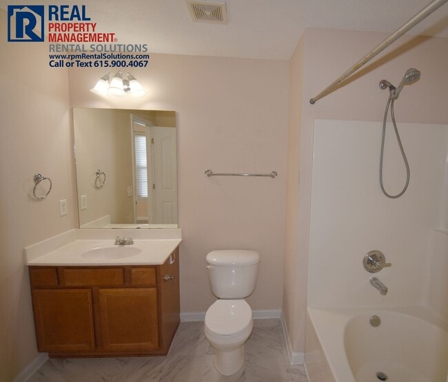 Building Photo - Wonderful 2 story 3BD/2.5BA home in LaVergne w/ attached garage!