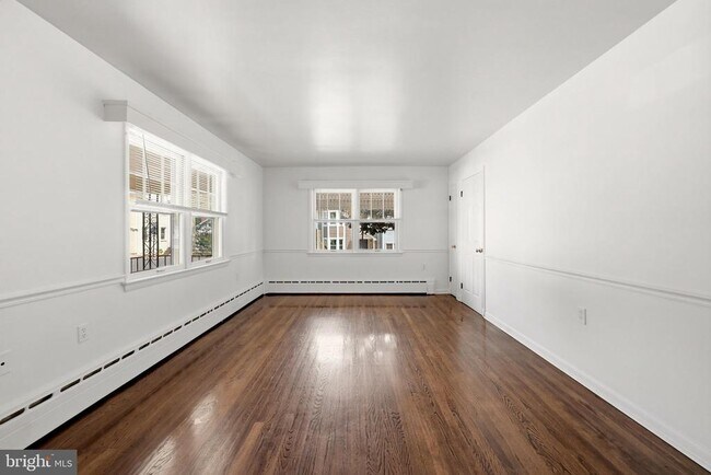 Building Photo - 31 E Germain St