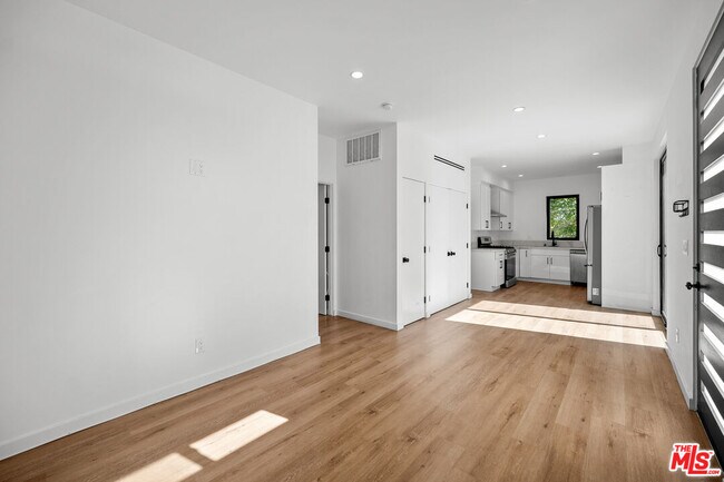 Building Photo - 2646 Westwood Blvd