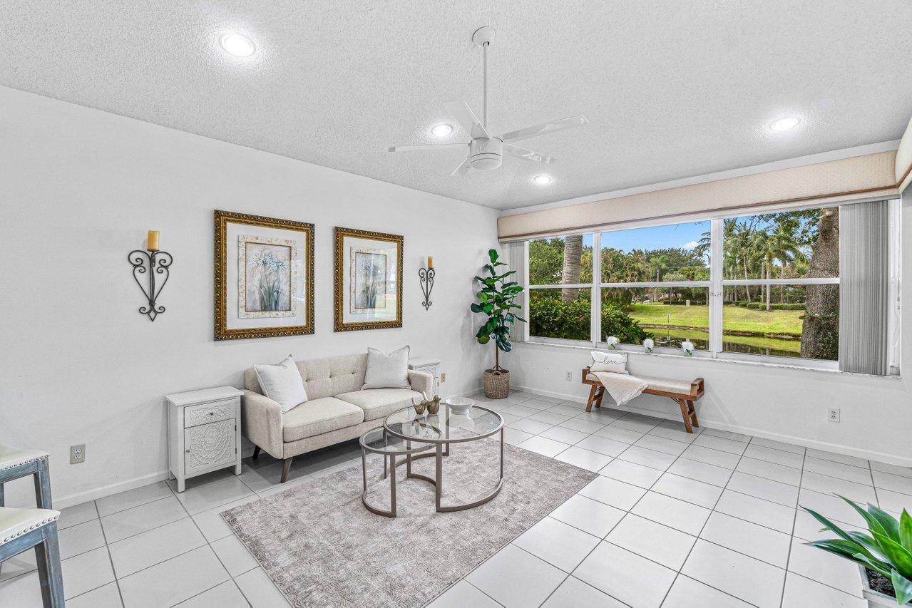 Living Room - 2519 Coral Trace Pl