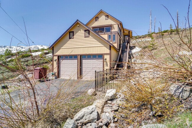 Building Photo - 799 Lookout Point Cir