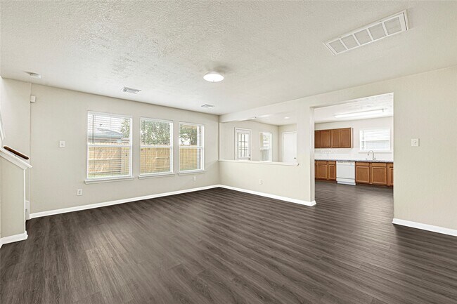 Building Photo - 29402 Legends Stone Dr