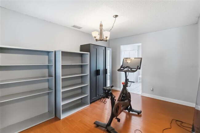 Building Photo - 7832 Barberry Dr
