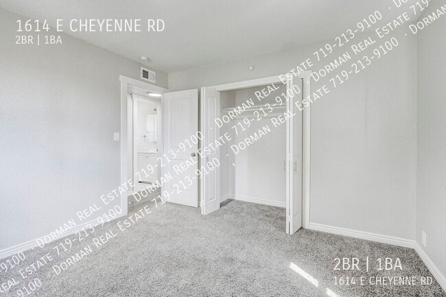 Building Photo - 1614 E Cheyenne Rd
