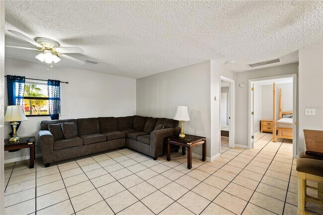 Building Photo - 15509 Casey Rd