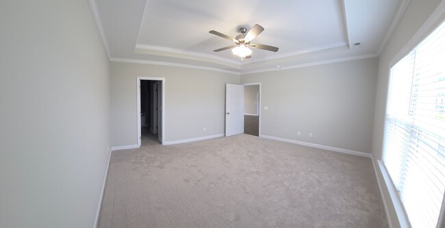 Building Photo - 210 Dunbar Hl Dr