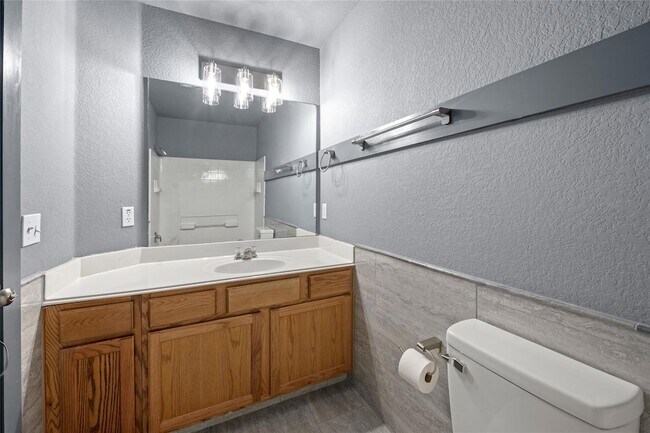 Building Photo - 38 Deer Ridge Rd