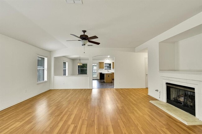 Building Photo - 17405 Bottle Springs Ln