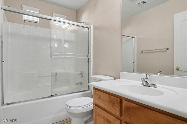 Building Photo - 1123 Aldenwood Ave