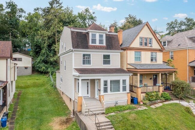 Building Photo - 138 Linnview Ave