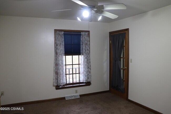 Building Photo - 108 Hawk Ridge Rd